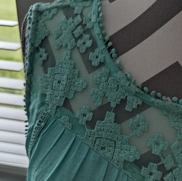 New Directions Pretty Aqua MiniDress - Picture 4 of 6